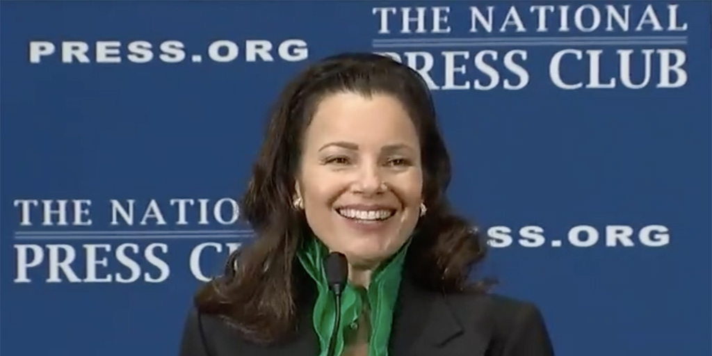 Fran Drescher speaking at the National Press Club